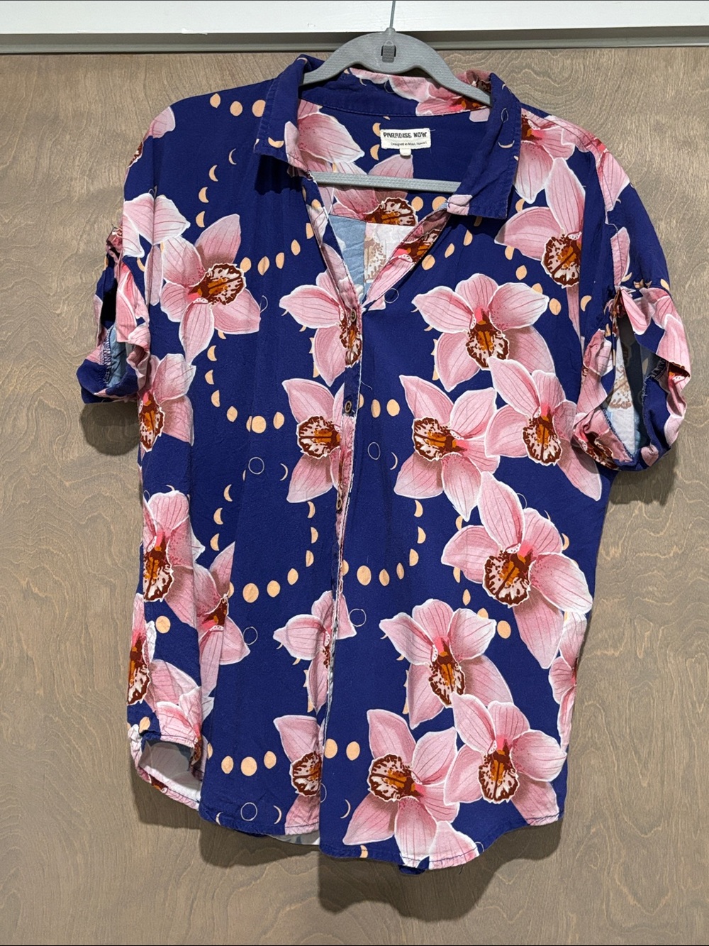 Paradise Now Maui Hawaii orchid and moon Floral Button Down Shirt XL bold floral